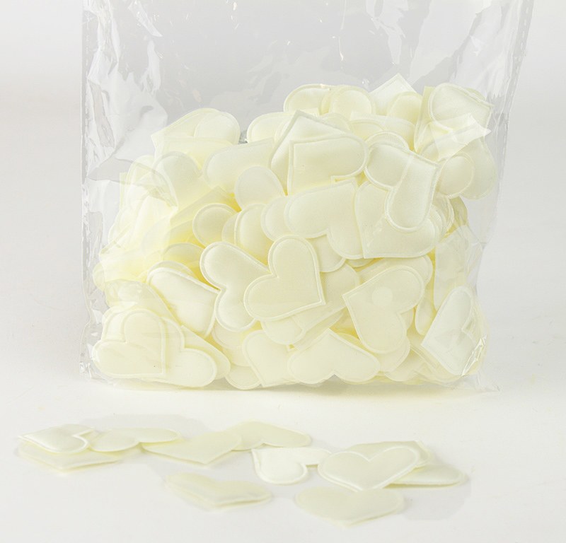 Picture of Cream satin heart table scatter 2.5x3cm